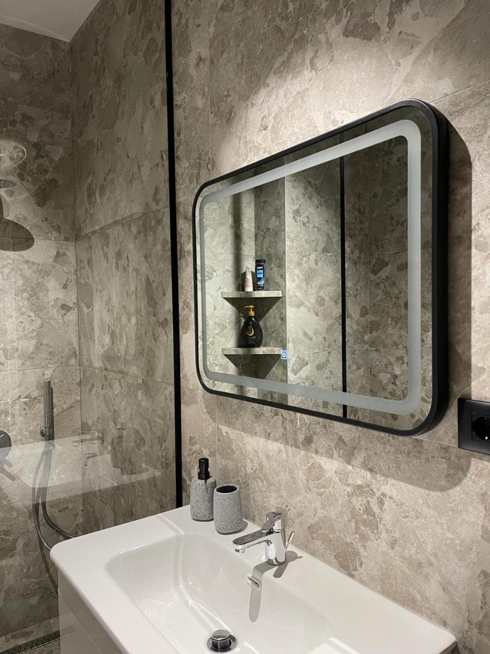 Am Apartment Tirana Extérieur photo